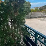 1 Bedroom In * Duće