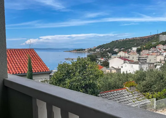 شقة 1 Bedroom In *