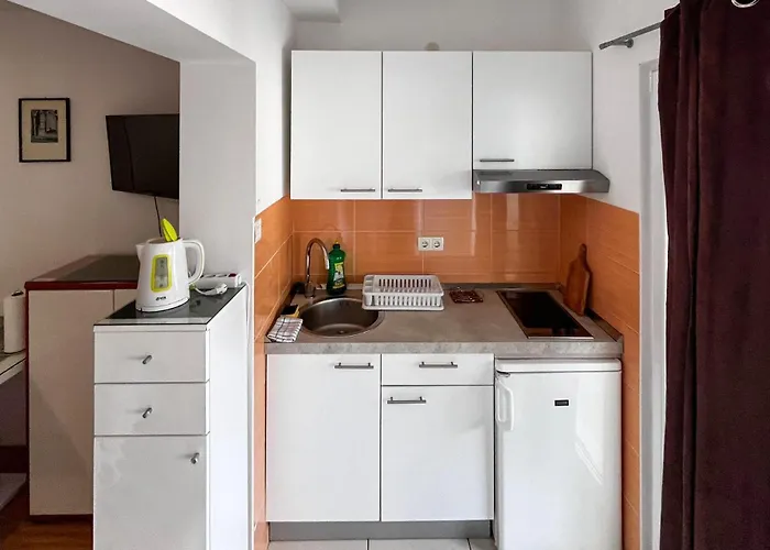1 Bedroom In * Duće